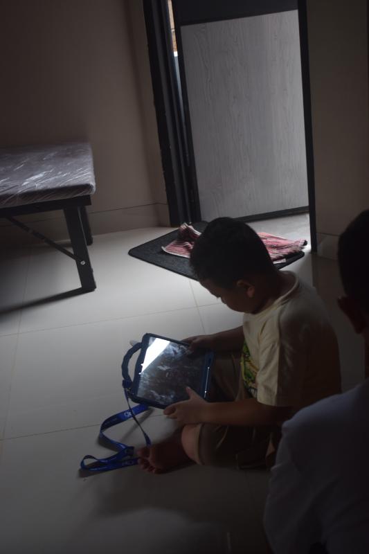 Tips Berteman di Kost Baru